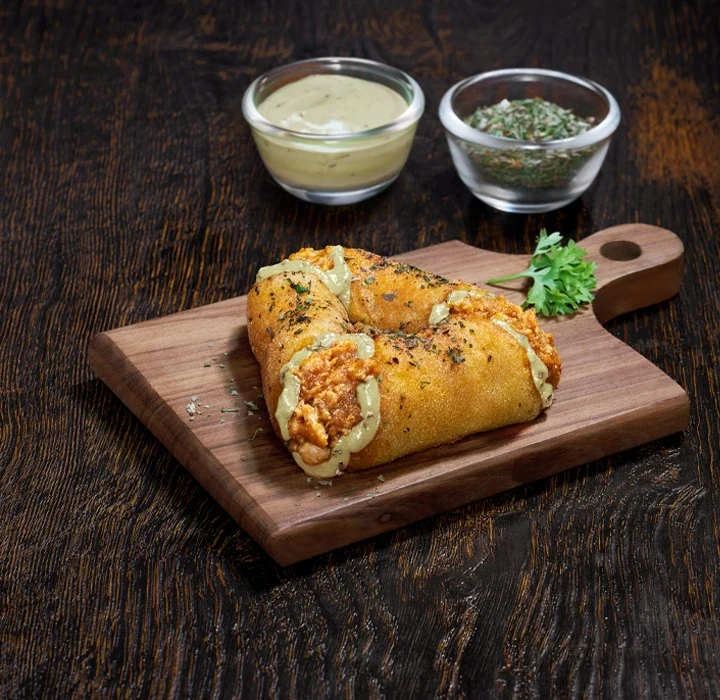 Loaded Saucy Chicken Parcel - Tandoori — official Domino's India menu photo