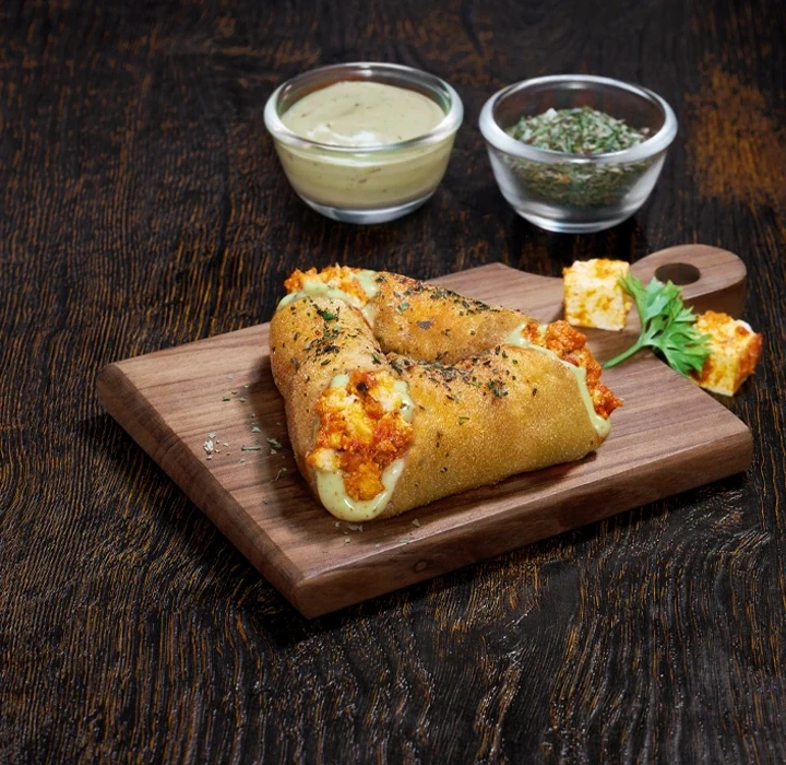Loaded Saucy Paneer Parcel - Tandoori — official Domino's India menu photo