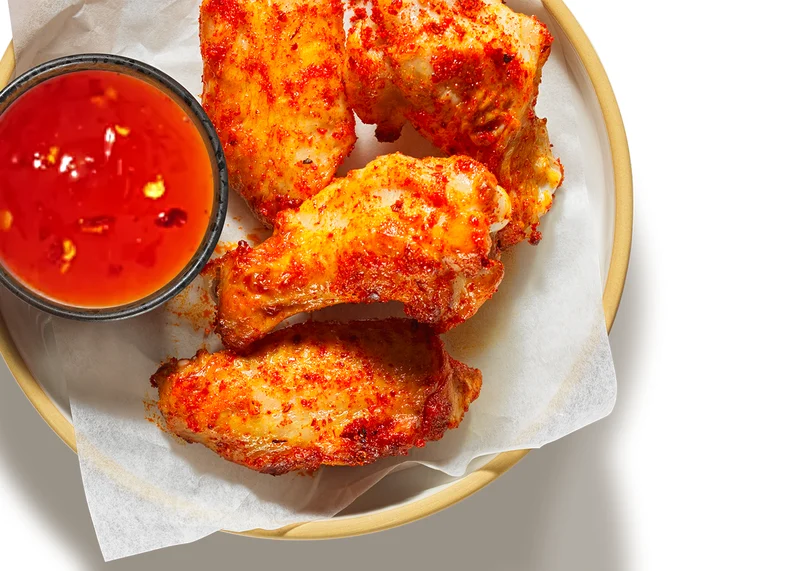 4 Sriracha Wings — official Pizza Hut UK menu photo